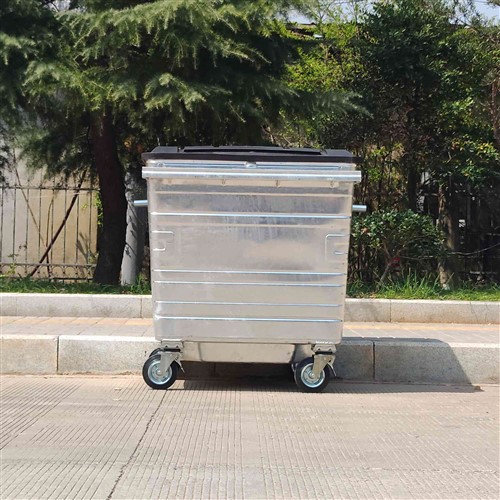 Tutup Tempat Sampah Logam Besar